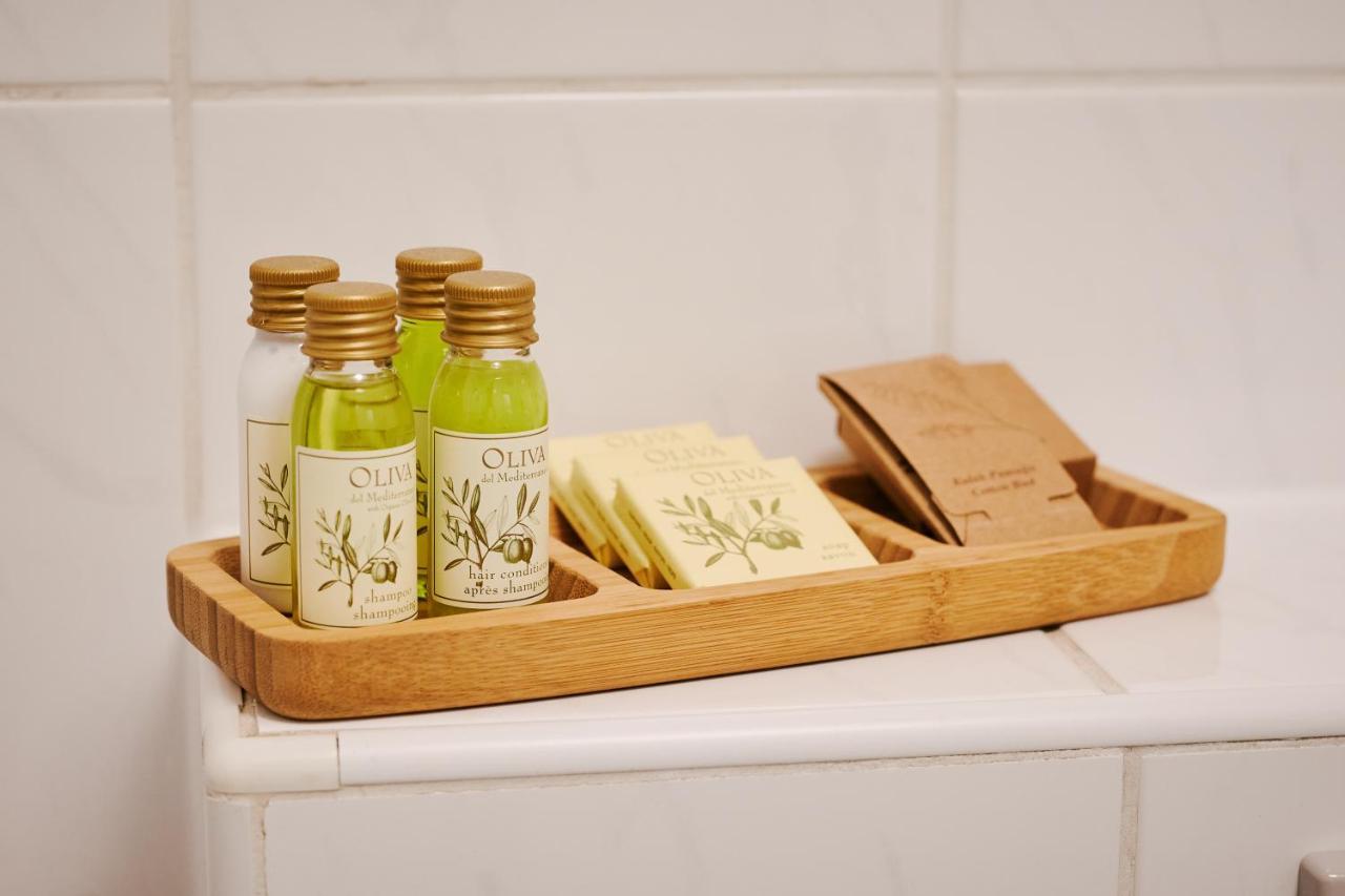 Komfort Deluxe ลุดวิกส์ฮาเฟน อัม ไรน์ ภายนอก รูปภาพ